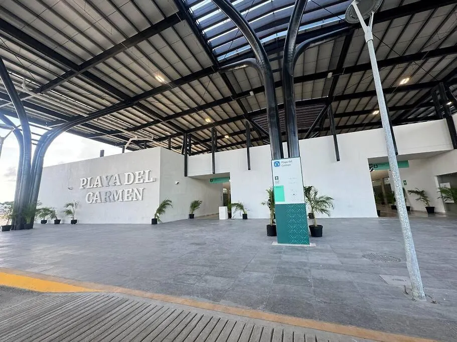 Charming Space With Pool Near Beach & Tren Maya Playa del Carmen Mexiko