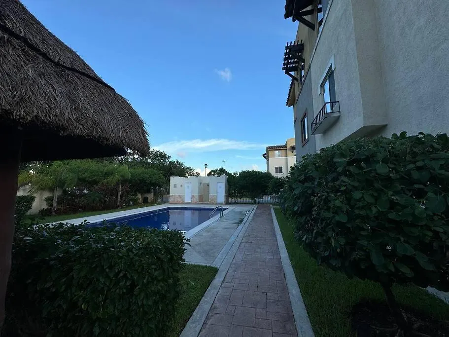 Charming Space With Pool Near Beach & Tren Maya Playa del Carmen 0*,