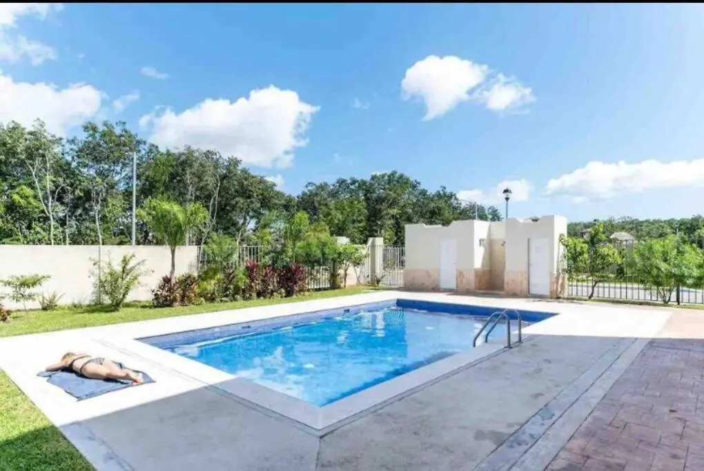Charming Space With Pool Near Beach & Tren Maya Playa del Carmen Apartment